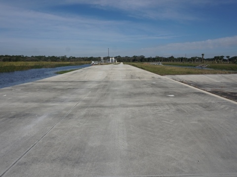Lakeside Ranch Stormwater Treatment Area, Florida eco-biking, Lake Okeechobee