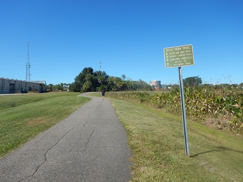 Gainesville-Hawthorne State Trail, Downtown Connector