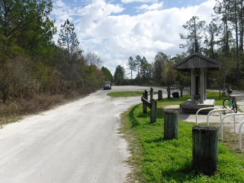 Gainesville-Hawthorne Trail, Lochloosa to Hawthorne