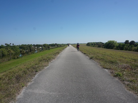 Lake Okeechobee Scenic Trail, Northeast section