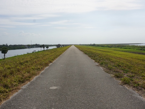 Lake Okeechobee Scenic Trail, Northeast section