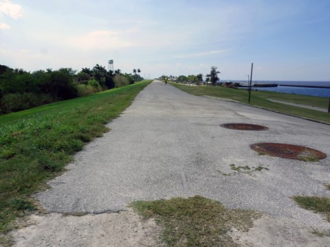 Lake Okeechobee Scenic Trail, Southeast Section