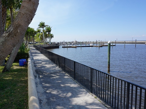 Lake Okeechobee Scenic Trail, Southeast Section