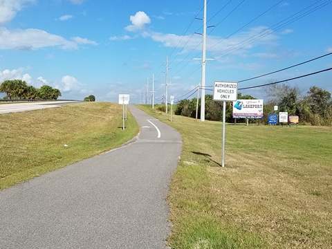 Lake Okeechobee Scenic Trail, Lakeport